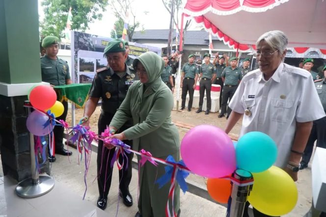 
 Resmikan Rumah Dinas Prajurit, Danrem Minta Rawat dan Jaga dengan Baik