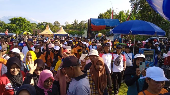 
 Ribuan Masyarakat  Ikut Ramaikan Milad 44 SMP Sultan Agung