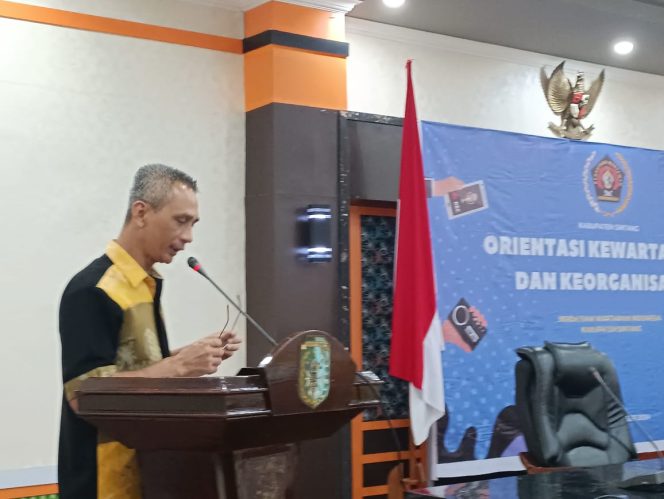 
 Kadis Kominfo Sintang Buka Kegiatan OKK  PWI Kabupaten Sintang