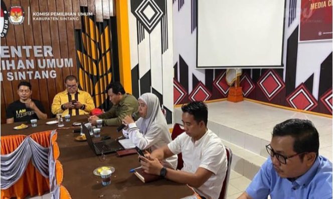 
 KPU Sintang Fasilitasi APK untuk Pilkada Serentak 2024